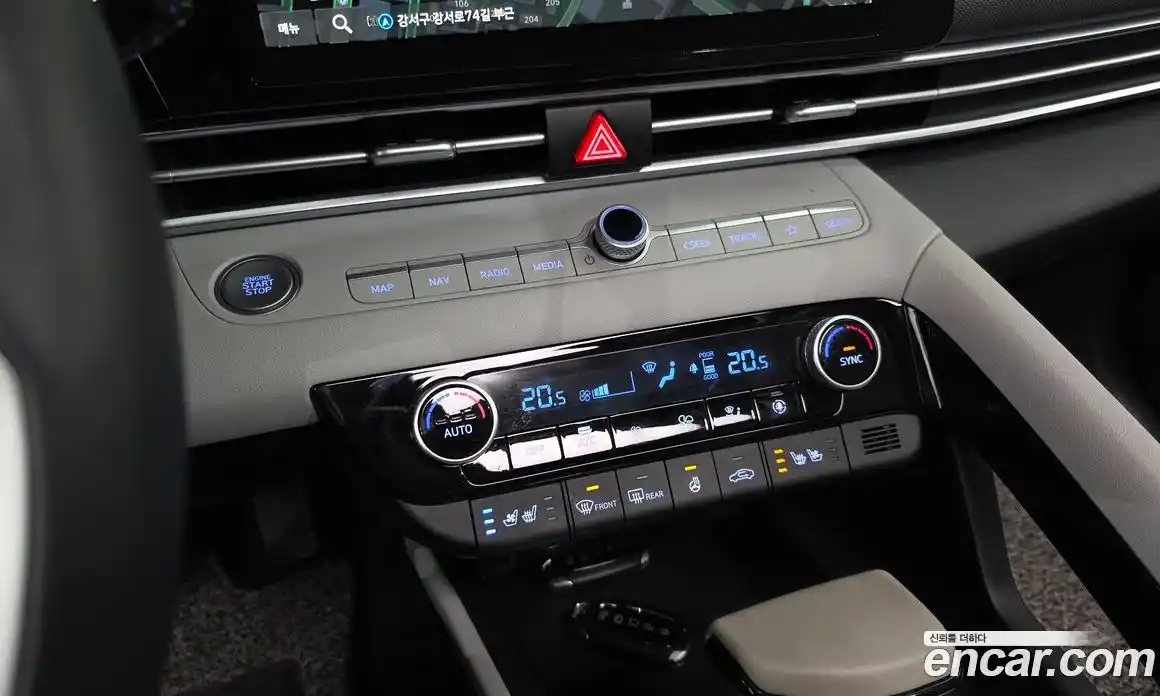 Hyundai Avante 2023 1.6 Автомат в Москве № 529964, фото 17