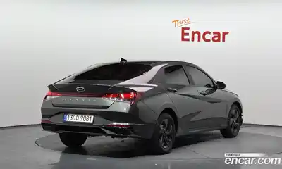 Hyundai Avante 2023 1.6 Автомат в Москве № 529964, миниатюра 2