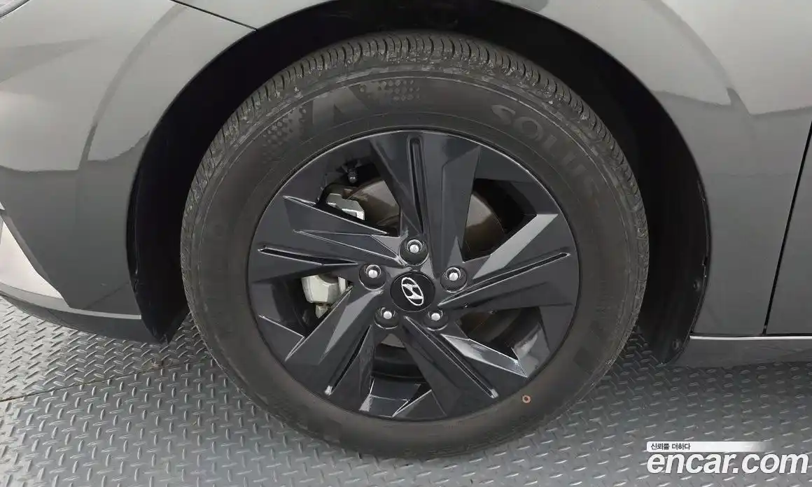 Hyundai Avante 2023 1.6 Автомат в Москве № 529964, фото 5