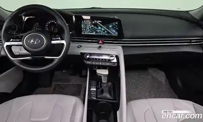 Hyundai Avante 2023 1.6 Автомат в Москве № 529964, миниатюра 7