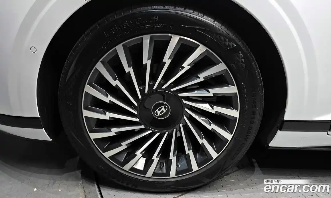 Hyundai Grandeur 2024 1.6 Автомат в Москве № 530193, фото 5