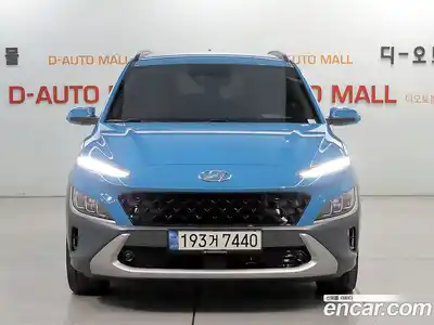 Hyundai Kona 2023 1.6 Автомат в Москве № 530235, миниатюра 2