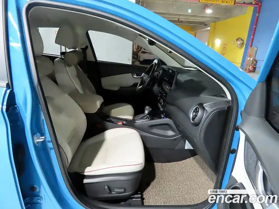 Hyundai Kona 2023 1.6 Автомат в Москве № 530235, фото 9