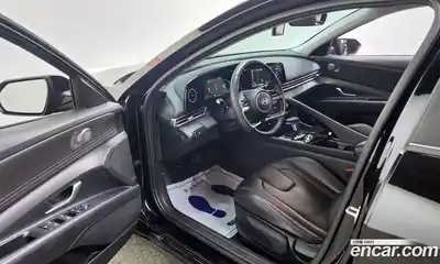 Hyundai Avante 2024 1.6 Автомат в Москве № 531311, миниатюра 10