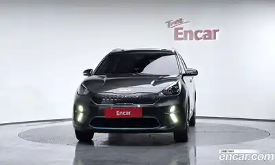 Kia Niro 2022 0.1 Автомат в Москве № 532254, миниатюра 3