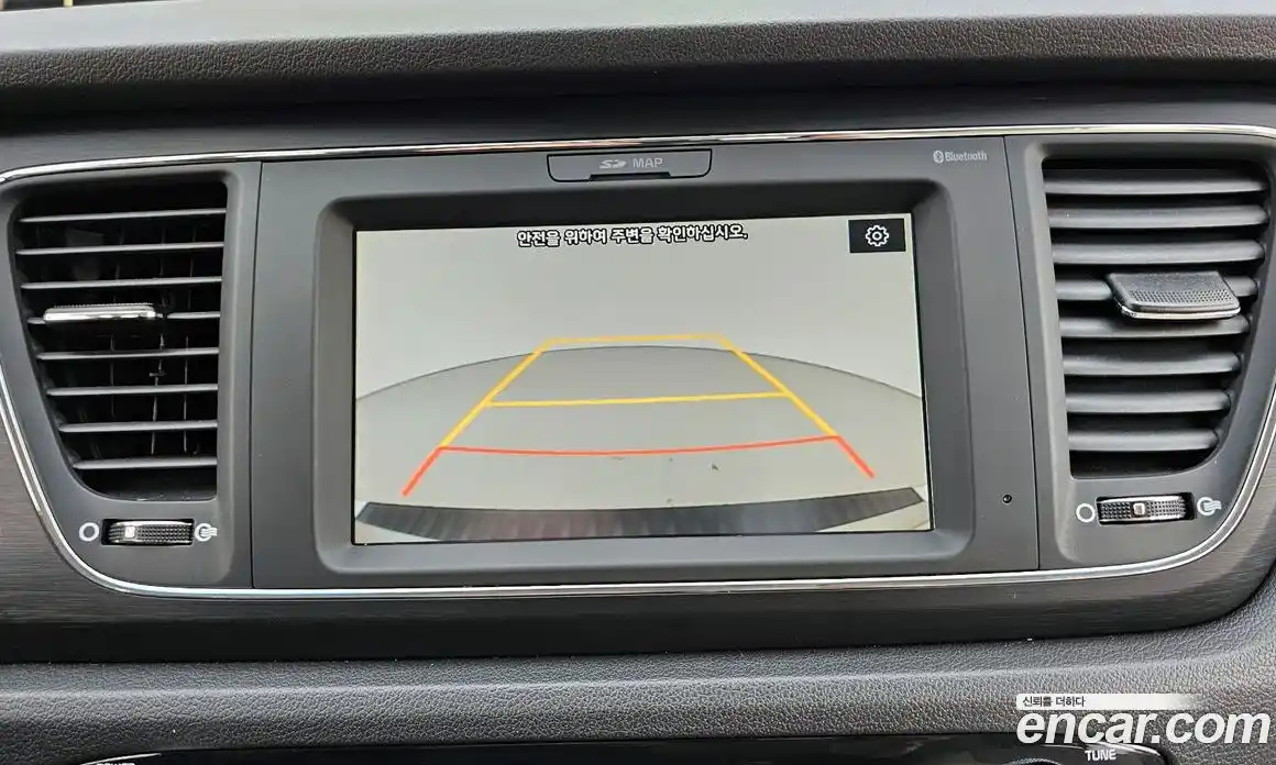 Kia Canival 2020 2.2 Автомат в Москве № 532608, фото 15