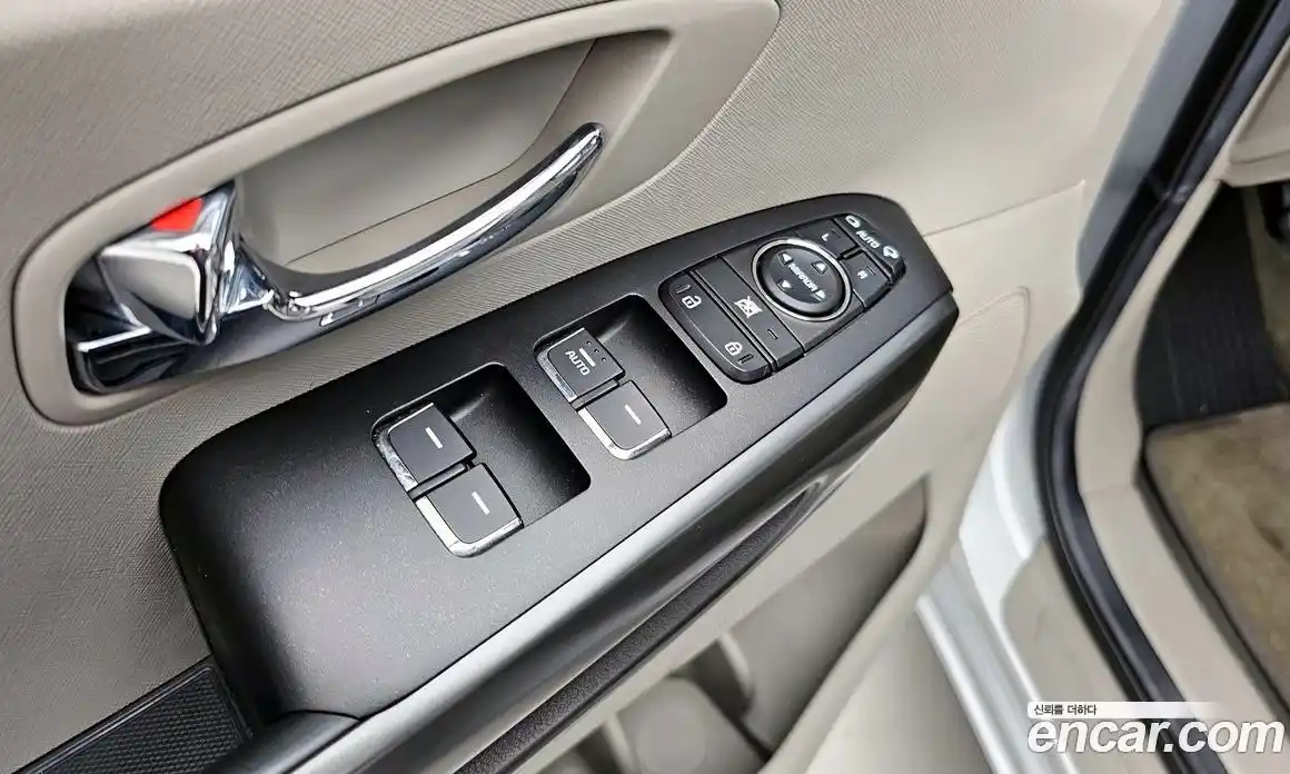 Kia Canival 2020 2.2 Автомат в Москве № 532608, фото 16