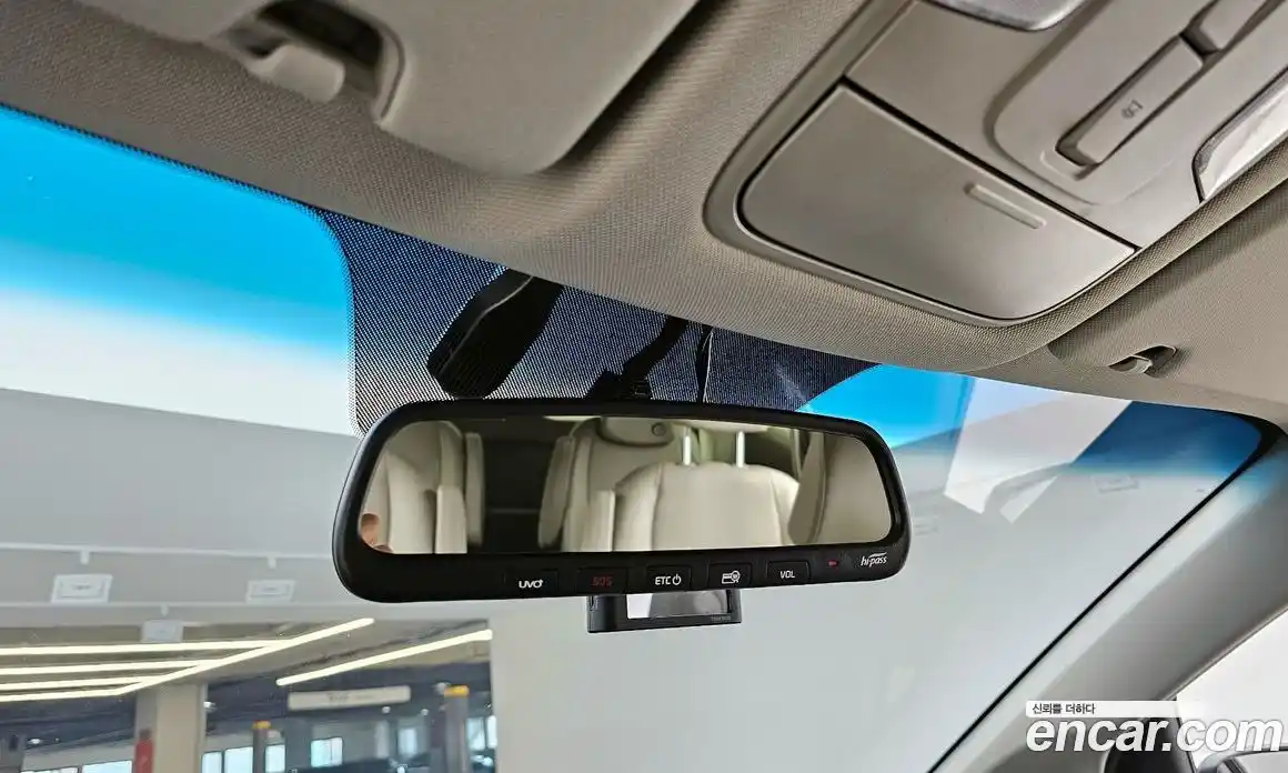 Kia Canival 2020 2.2 Автомат в Москве № 532608, фото 17