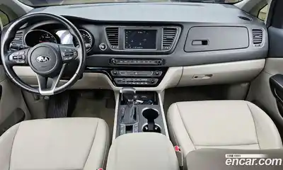 Kia Canival 2020 2.2 Автомат в Москве № 532608, миниатюра 7