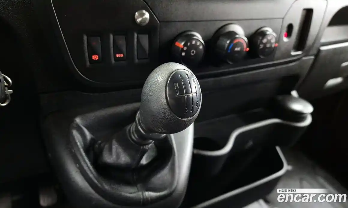 Renault Master 2020 2.3 Механическая в Москве № 533878, фото 9