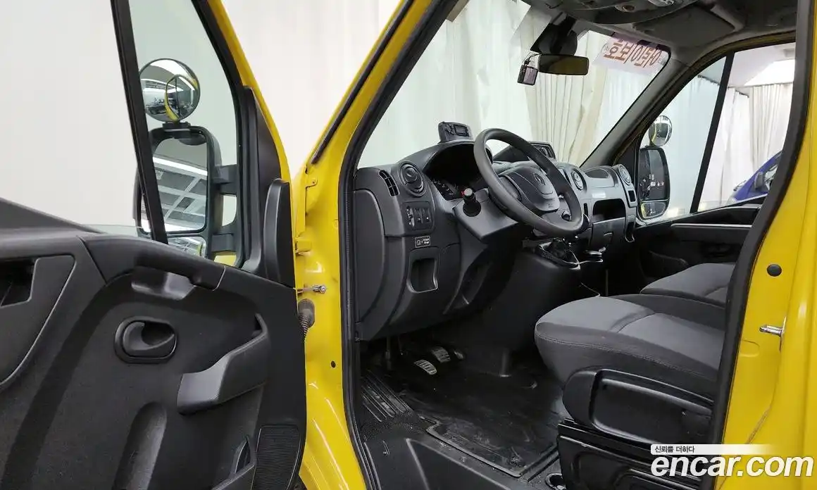 Renault Master 2020 2.3 Механическая в Москве № 533878, фото 10