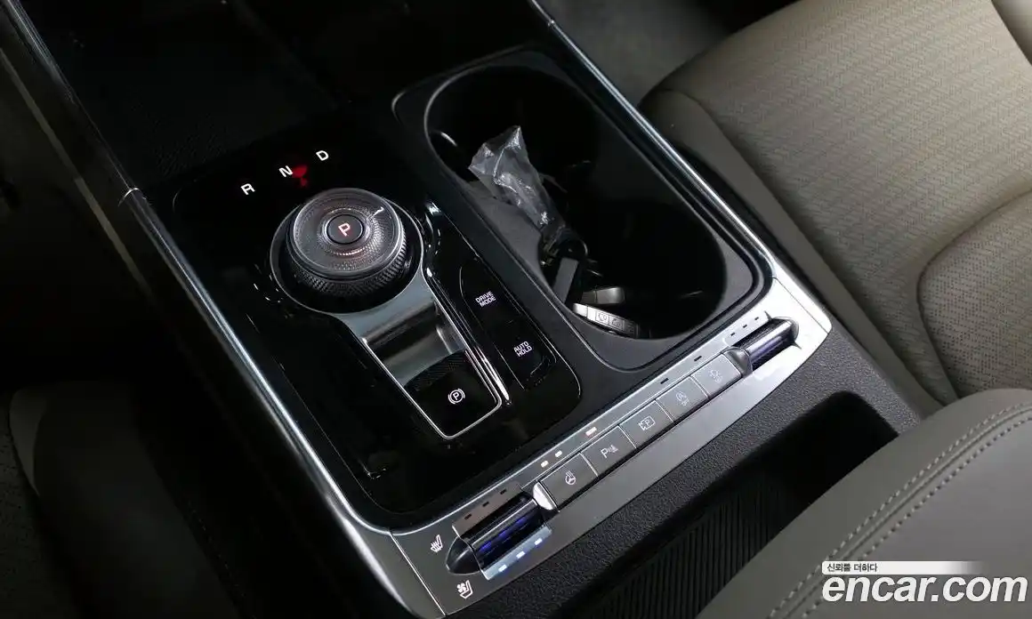 Kia Canival 2024 2.2 Автомат в Москве № 534462, фото 9