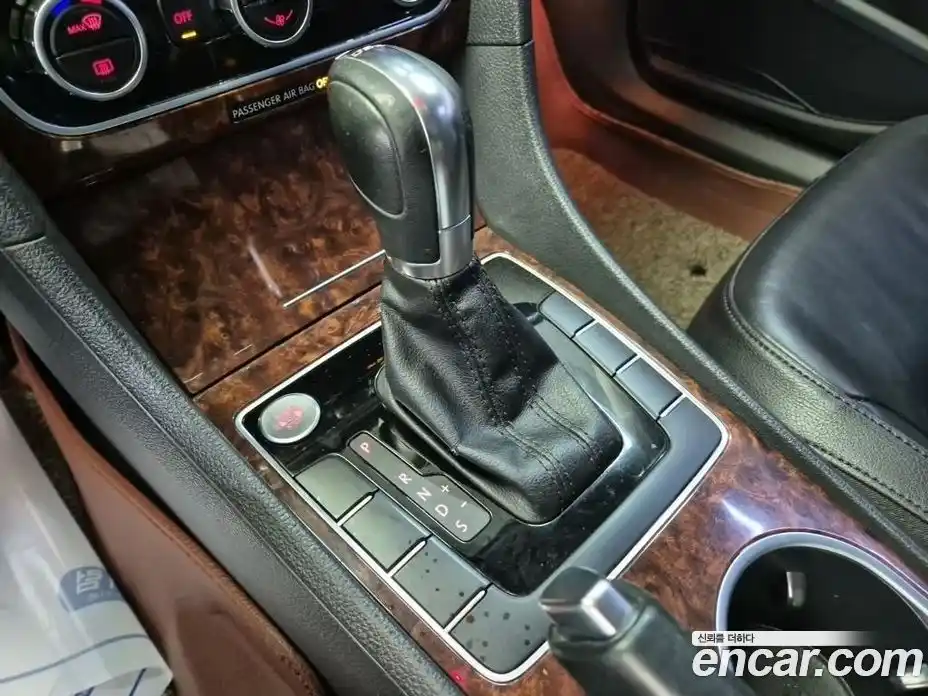 Volkswagen Passat 2013 2.0 Автомат в Москве № 534494, фото 8