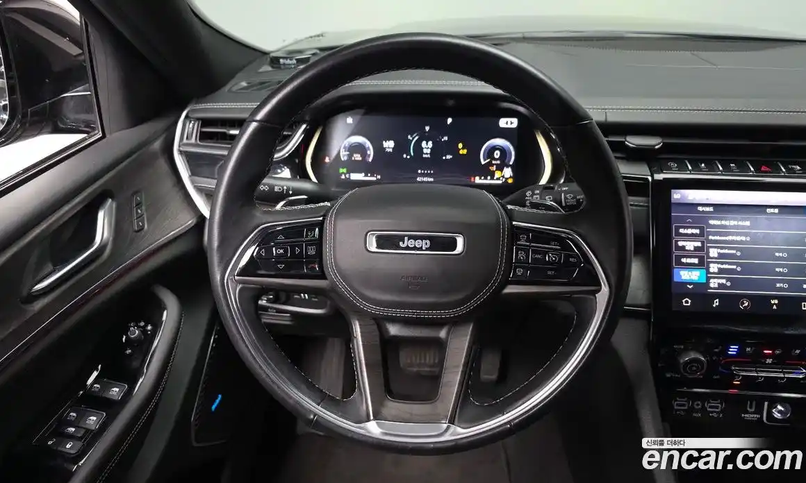 Jeep Cherokee 2022 3.6 Автомат в Москве № 534786, фото 13