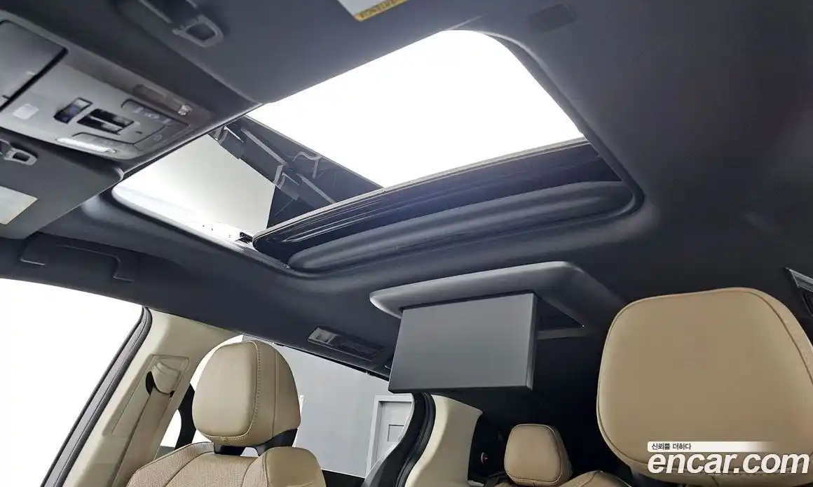 Toyota Sienna 2023 2.5 Автомат в Москве № 535440, фото 18