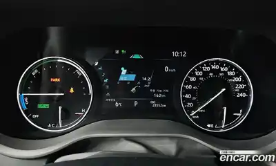 Toyota Sienna 2023 2.5 Автомат в Москве № 535440, миниатюра 7