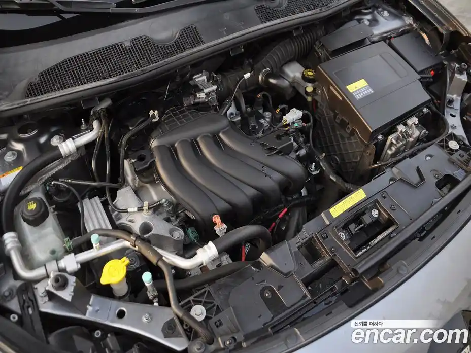 Renault SM3 2016 1.6 Автомат в Москве № 536323, фото 13