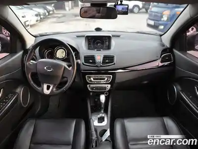 Renault SM3 2016 1.6 Автомат в Москве № 536323, миниатюра 7