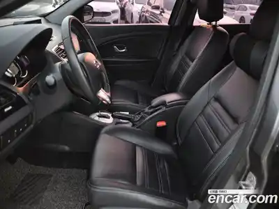 Renault SM3 2016 1.6 Автомат в Москве № 536323, миниатюра 9