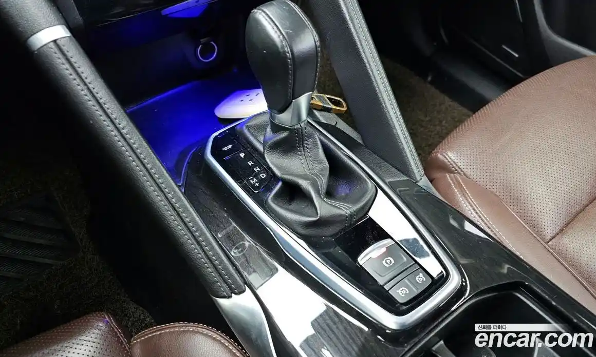 Renault QM6 2017 2.0 Автомат в Москве № 536513, фото 9