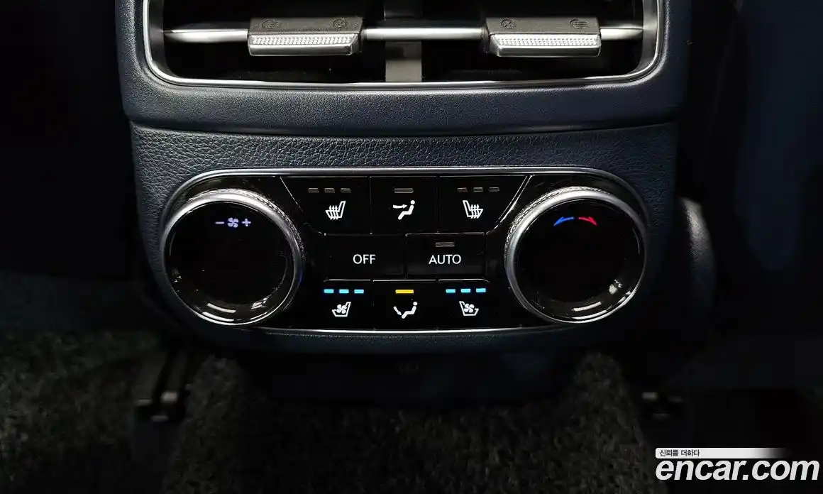 Genesis GV70 2021 2.5 Автомат в Москве № 536735, фото 19