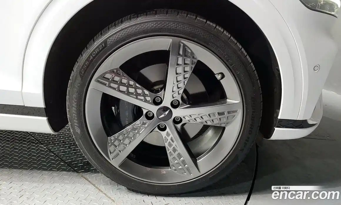 Genesis GV70 2021 2.5 Автомат в Москве № 536735, фото 5