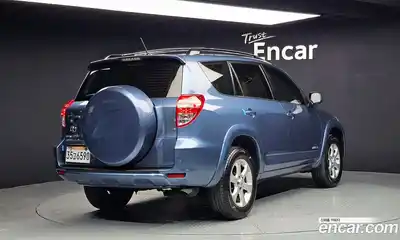 Toyota RAV4 2010 2.5 Автомат в Москве № 537181, миниатюра 2