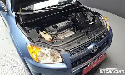 Toyota RAV4 2010 2.5 Автомат в Москве № 537181, миниатюра 6