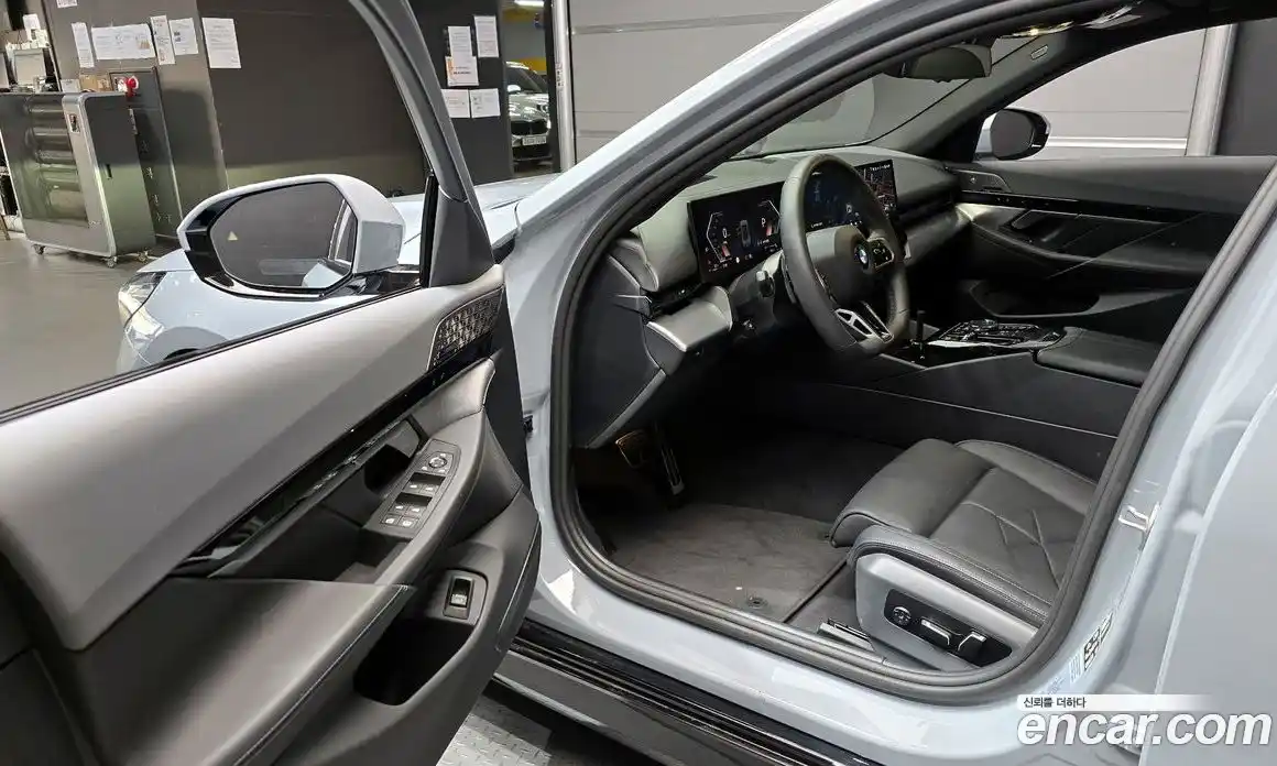 BMW 5-Series 2024 2.0 Автомат в Москве № 537757, фото 11