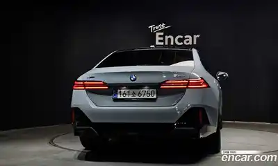 BMW 5-Series 2024 2.0 Автомат в Москве № 537757, миниатюра 4