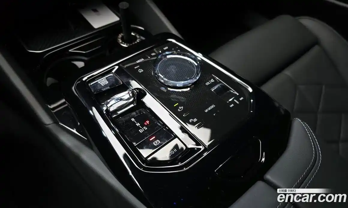 BMW 5-Series 2024 2.0 Автомат в Москве № 537757, фото 9