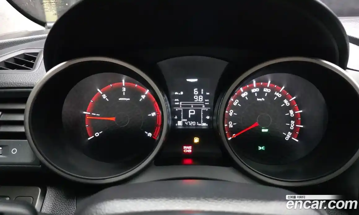 SsangYong TIBOLI 2018 1.6 Автомат в Москве № 538490, фото 8