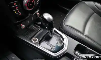 SsangYong TIBOLI 2018 1.6 Автомат в Москве № 538490, миниатюра 9