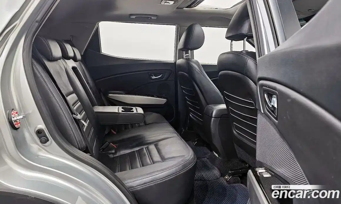 SsangYong TIBOLI 2015 1.6 Автомат в Москве № 539371, фото 12