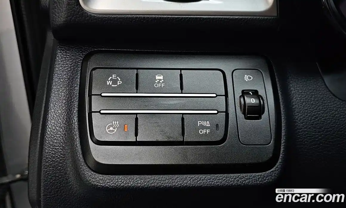 SsangYong TIBOLI 2015 1.6 Автомат в Москве № 539371, фото 13