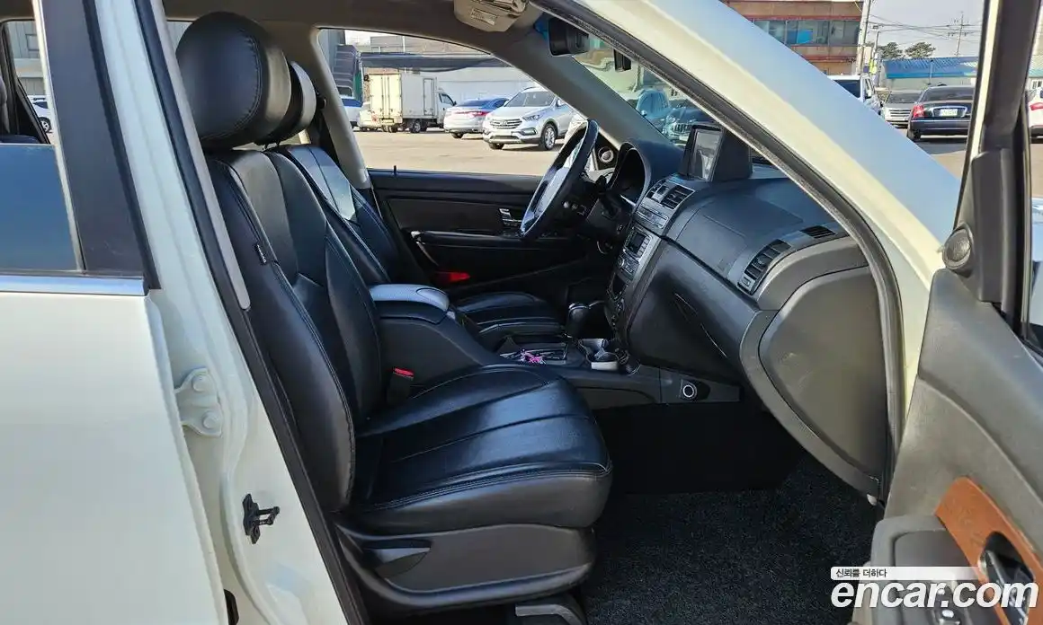 SsangYong Rexton 2013 2.0 Автомат в Москве № 539396, фото 11