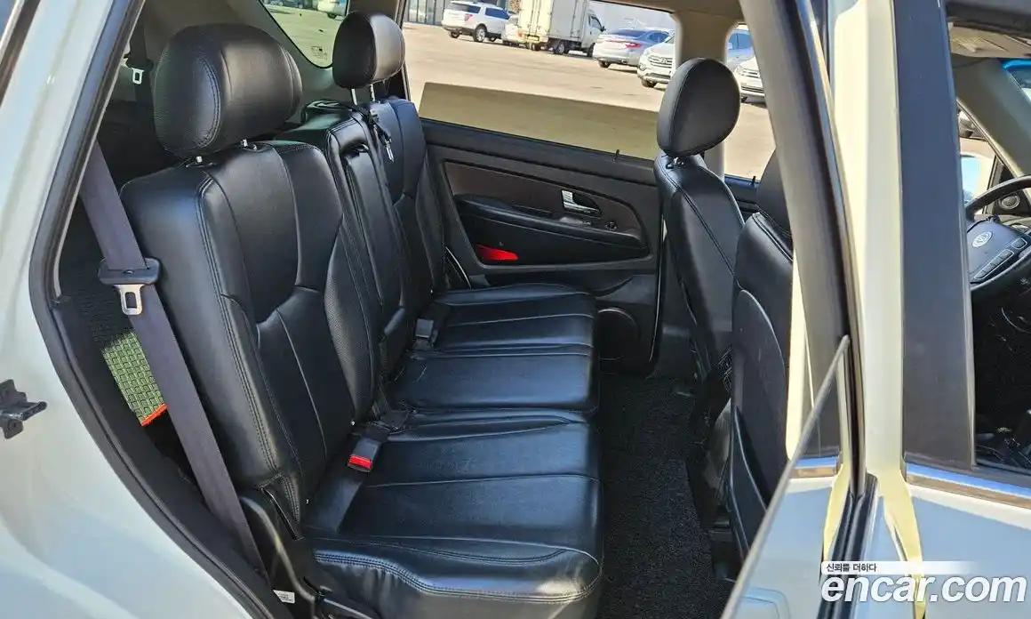 SsangYong Rexton 2013 2.0 Автомат в Москве № 539396, фото 12