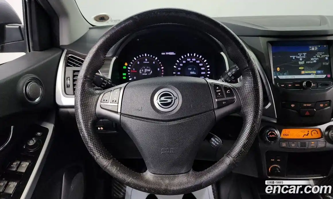 SsangYong Korando 2014 2.0 Автомат в Москве № 539472, фото 14