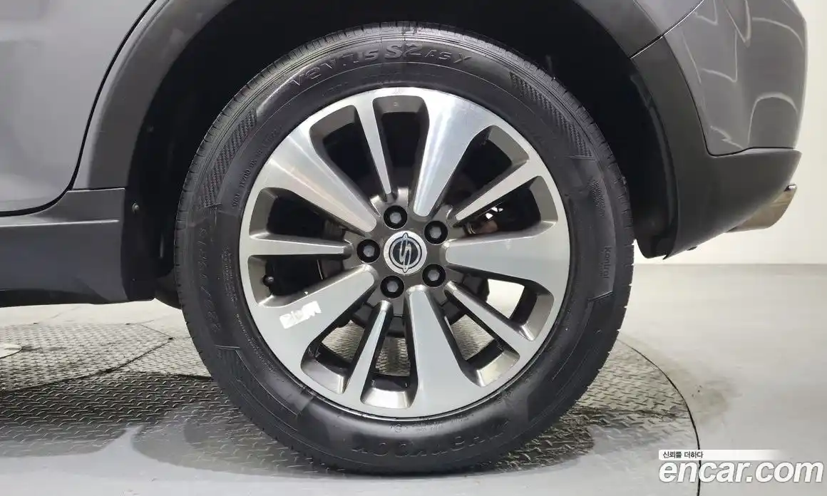 SsangYong Korando 2014 2.0 Автомат в Москве № 539472, фото 5