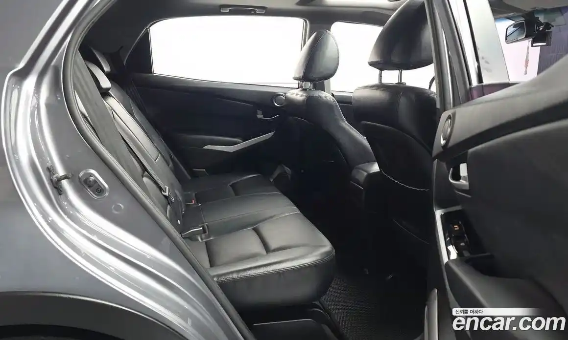 SsangYong Korando 2014 2.0 Автомат в Москве № 539584, фото 12