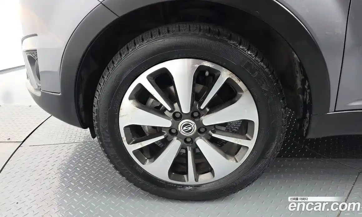 SsangYong Korando 2014 2.0 Автомат в Москве № 539584, фото 5