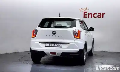 SsangYong TIBOLI 2015 1.6 Автомат в Москве № 539642, миниатюра 4