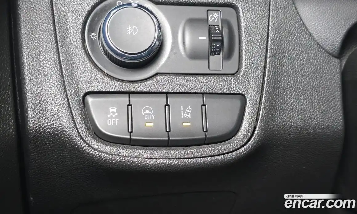 Chevrolet Spark 2016 1.0 Автомат в Москве № 540328, фото 13