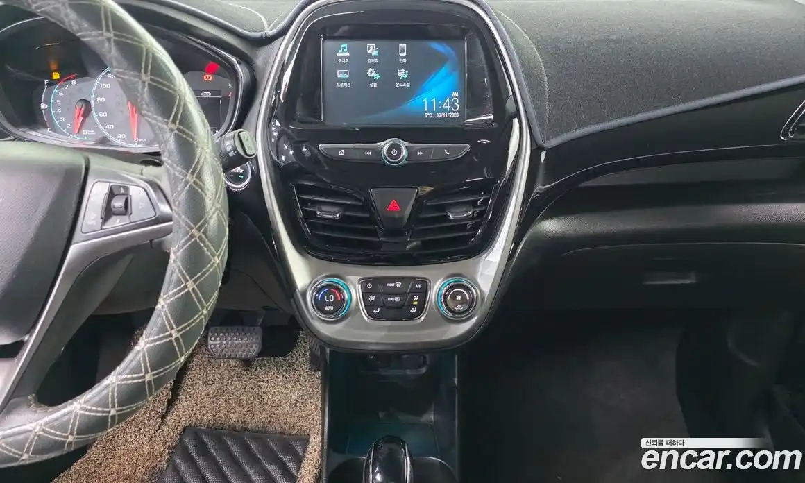 Chevrolet Spark 2016 1.0 Автомат в Москве № 540328, фото 15