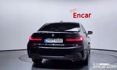 BMW 3-Series 2021 2.0 Автомат в Москве № 540656, миниатюра 4