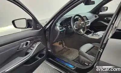 BMW 3-Series 2021 2.0 Автомат в Москве № 540656, миниатюра 10