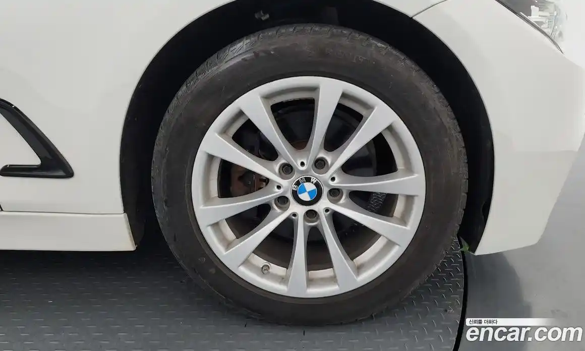 BMW 3-Series 2018 2.0 Автомат в Москве № 540837, фото 5