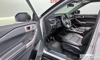 Ford Explorer 2023 2.3 Автомат в Москве № 541088, миниатюра 11