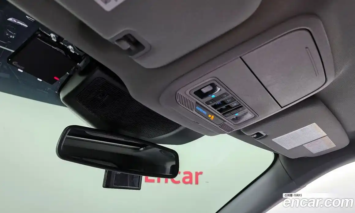 Ford Explorer 2023 2.3 Автомат в Москве № 541088, фото 18