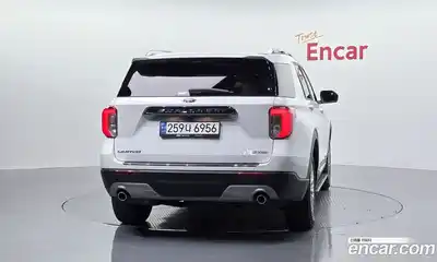 Ford Explorer 2023 2.3 Автомат в Москве № 541088, миниатюра 4